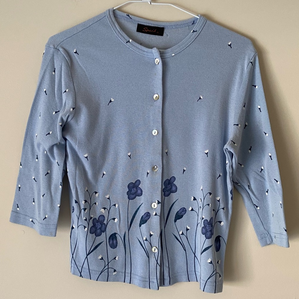 Spiced Women's Crewneck Lightweight Button Blue Floral Sweater - S - Pre-owned